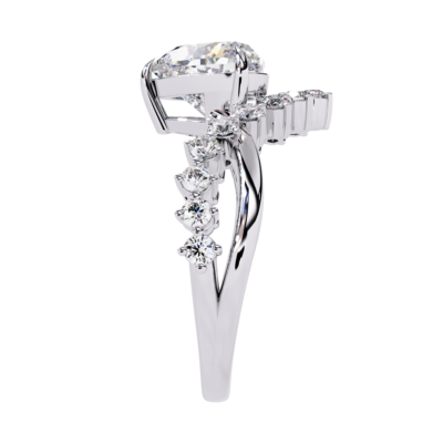 CROWNED SOLITAIRE HEART RING